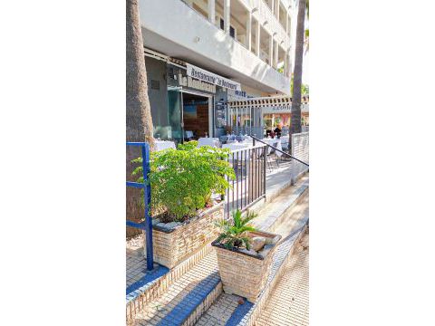 Commercial For sale in Albir