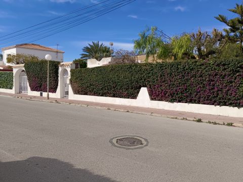Villa For sale in Torrevieja