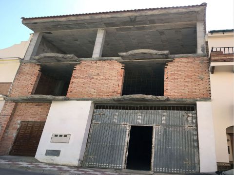 Detached house For sale in Alhaurín el Grande