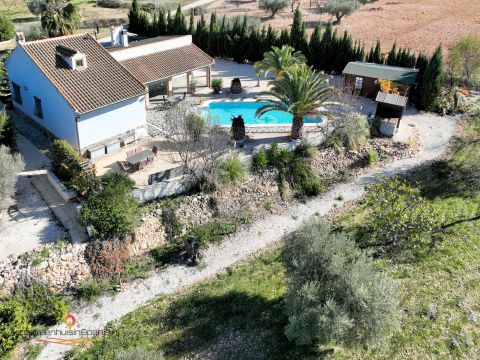 Villa For sale in Abanilla