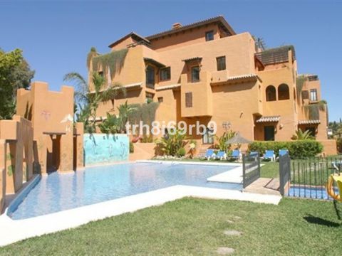 Detached house in Torrevieja, 0, Spain