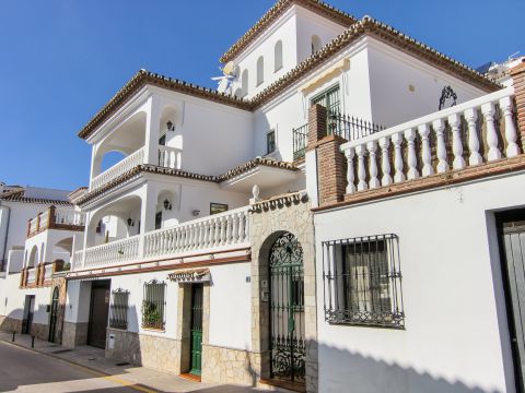 Villa Venta En Mijas