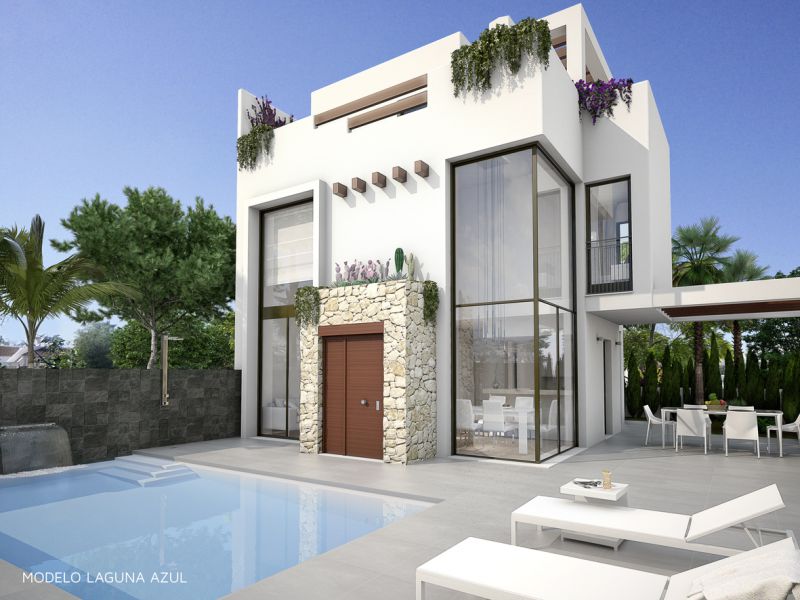 Villa New build in La Manga del Mar Menor