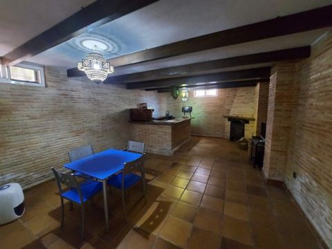 Villa For sale in Pilar de la Horadada