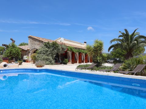 Villa in Jalon, Alicante, Spanje
