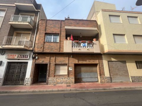 Detached house in Santiago de la Ribera, Murcia, Spain