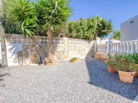 Villa For sale in Albir