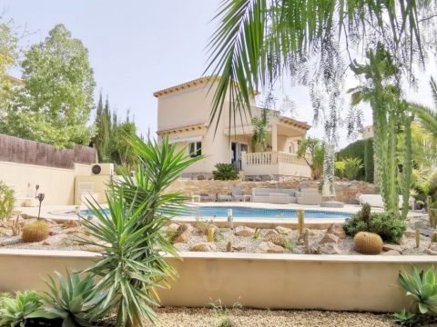 Villa En Orihuela Costa, Alicante, España