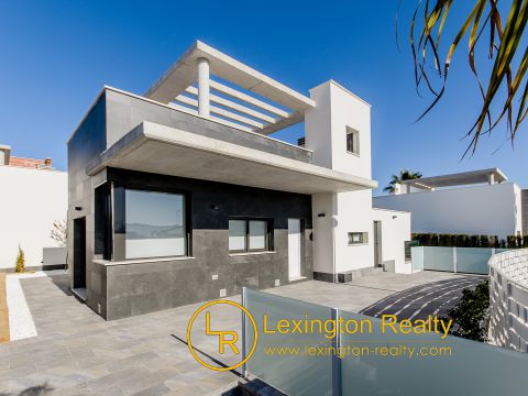 Detached house New build in Murcia