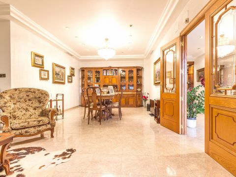 Detached house For sale in Valverde