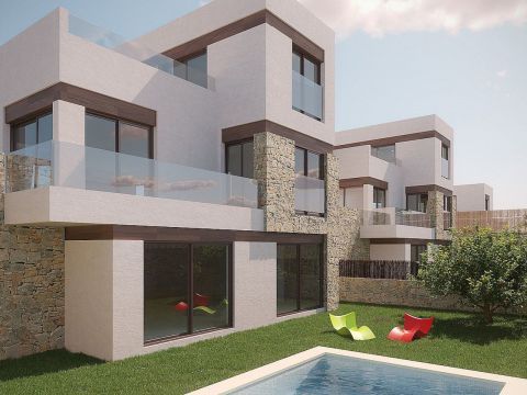 Villa New build in Benidorm