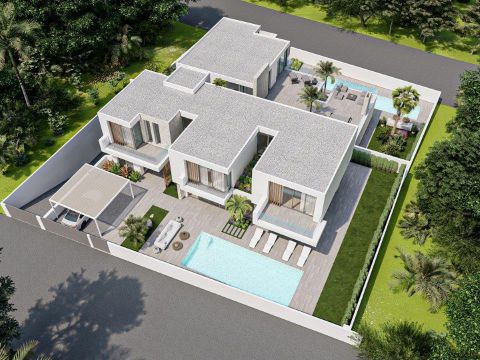 Villa Nueva construcción  En Albir
