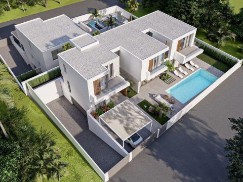 Villa Nueva construcción  En Albir