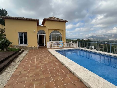 Detached house For sale in Pedreguer