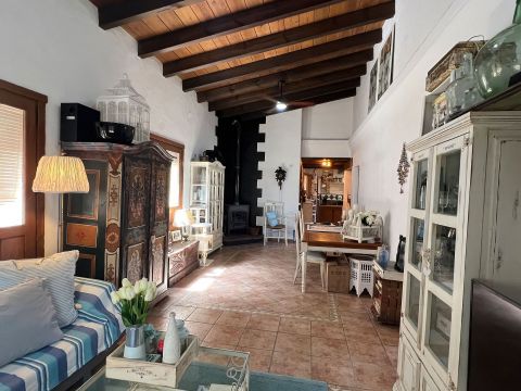 Villa For sale in Coín