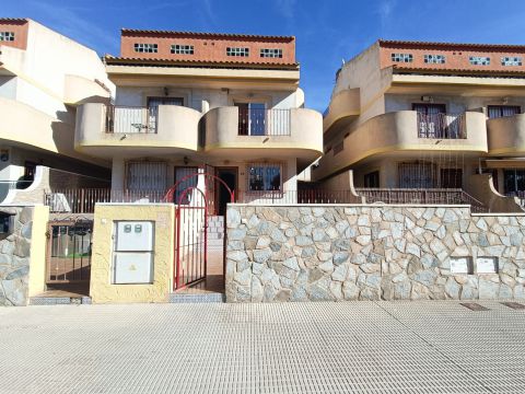 Detached house in La Zenia, Alicante, Spain