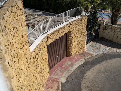 Detached house For sale in Alfaz del Pi