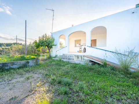 Villa For sale in Gata de Gorgos