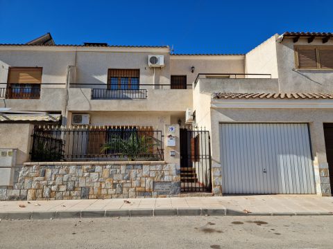 Detached house in Pinoso, Alicante, Spain
