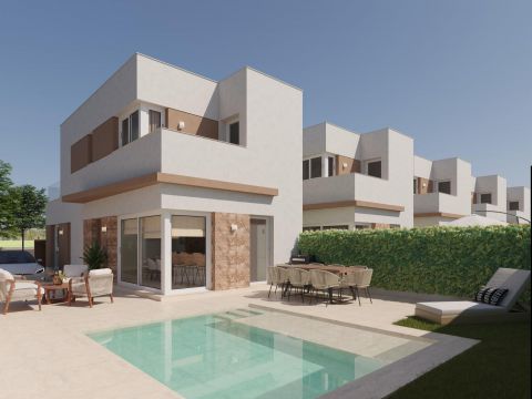 Villa Nueva construcción  En Almoradí
