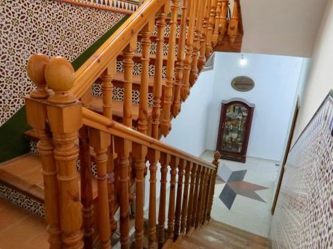 Detached house For sale in Granada