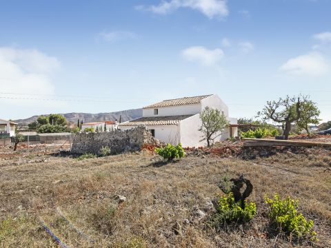 Villa For sale in Gata de Gorgos