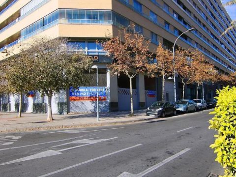 Commercial For rent long term in Alicante