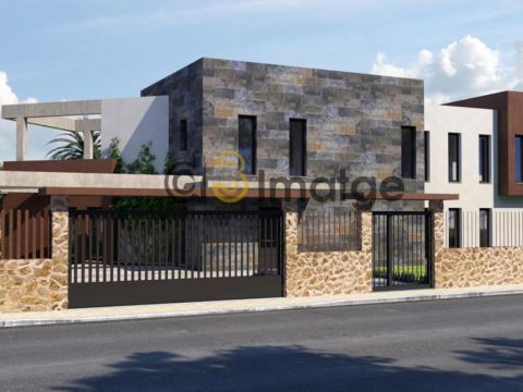 Villa For sale in Pinoso