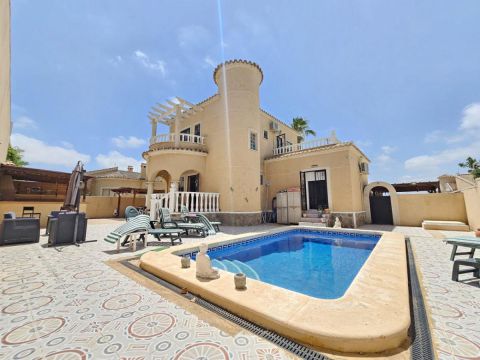 Villa in Benijofar, Alicante, Spanje