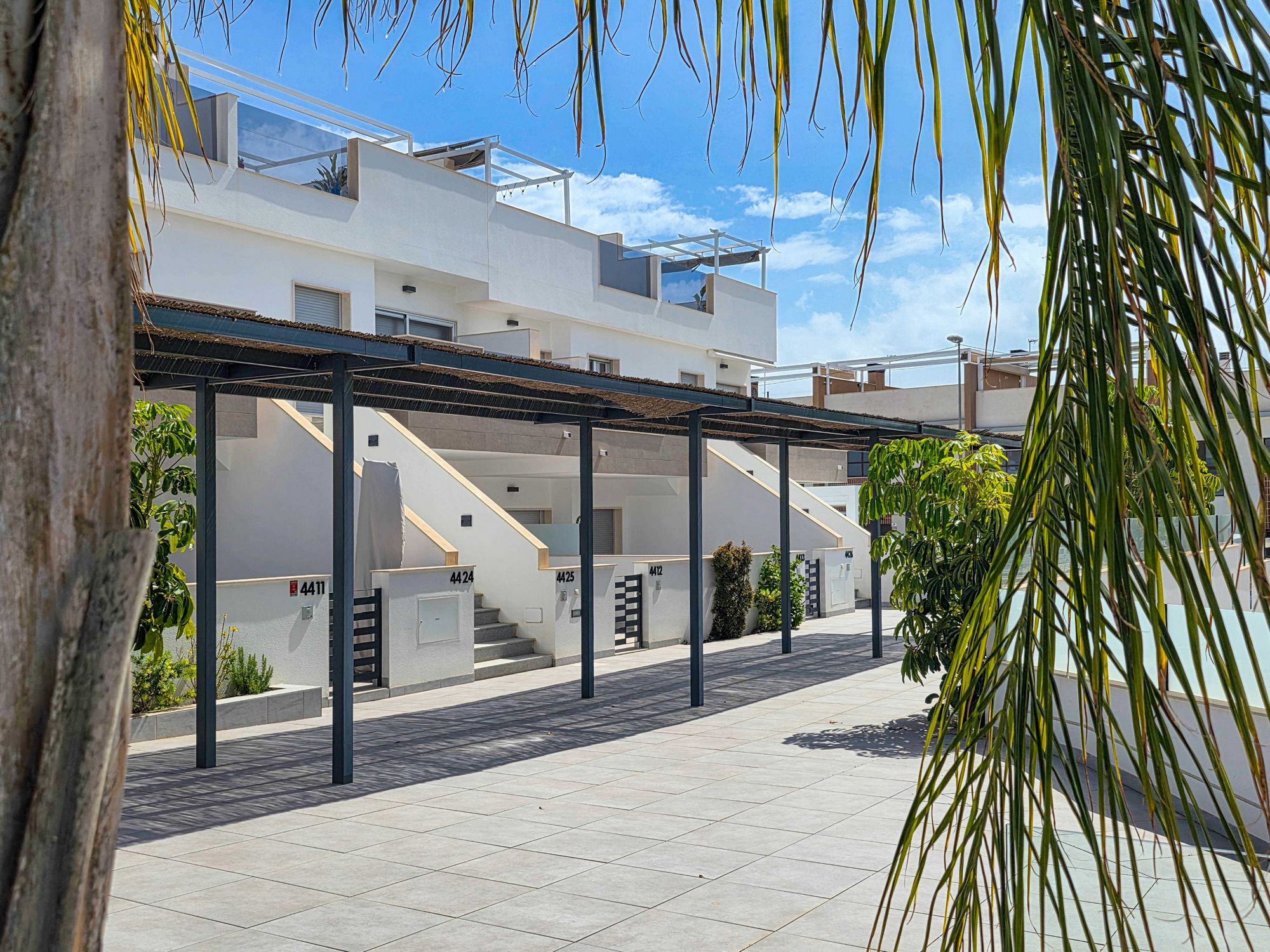 Appartement for sale in Pilar de la Horadada - Alicante - Ref: IZ-CC014-EXIZ - Image 1